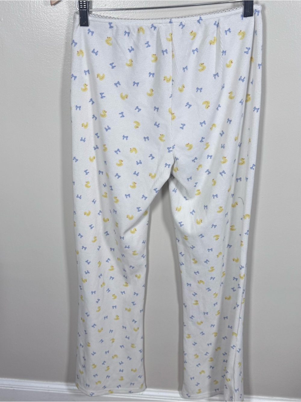 Pink Rose White Blue Bows Yellow Ducks Soft Ribbed Full Length Pajama Pants Sz M